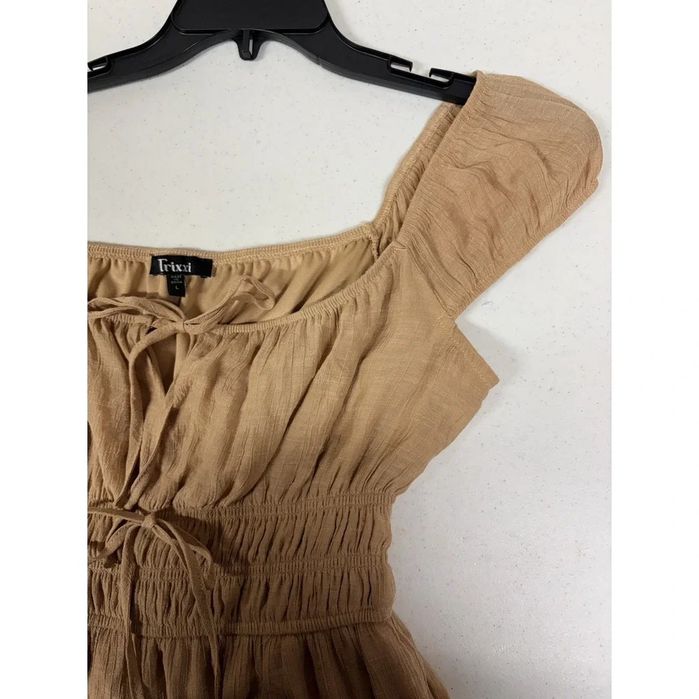 Trixxi Mini Dress Sz L Tan Ruffled Tiers Short Sleeve Flirty Coquette Y2k Party - Picture 11 of 14